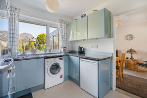 Kitchen- click for photo gallery